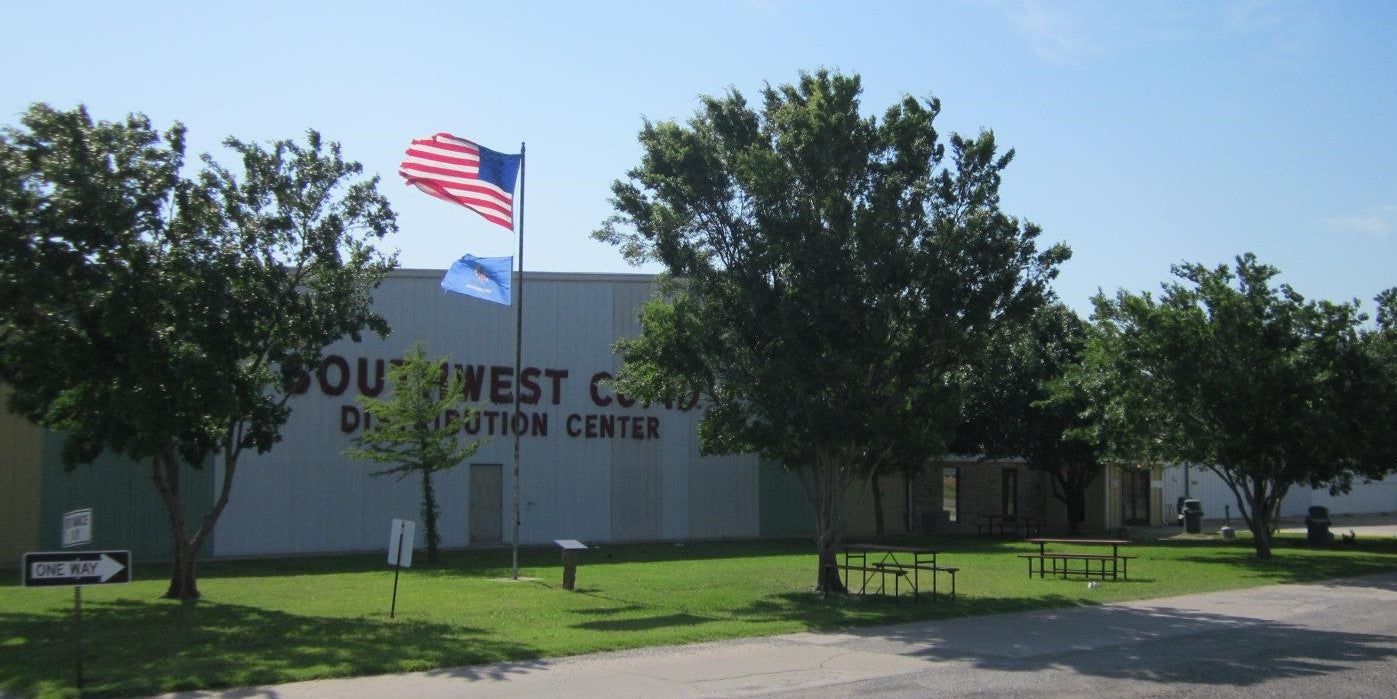 Exterior view of the Blackwell, OK distribution center